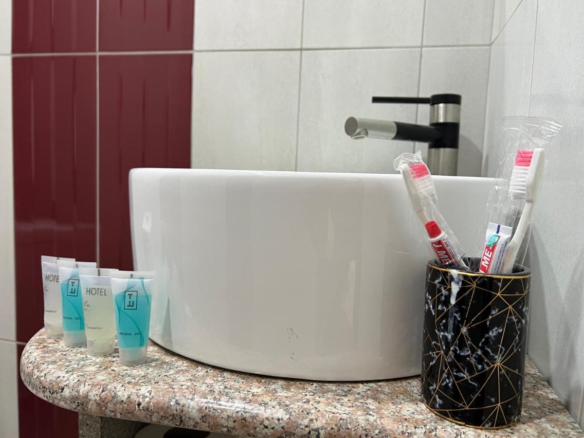 יירבאן Rp Hotel מראה חיצוני תמונה