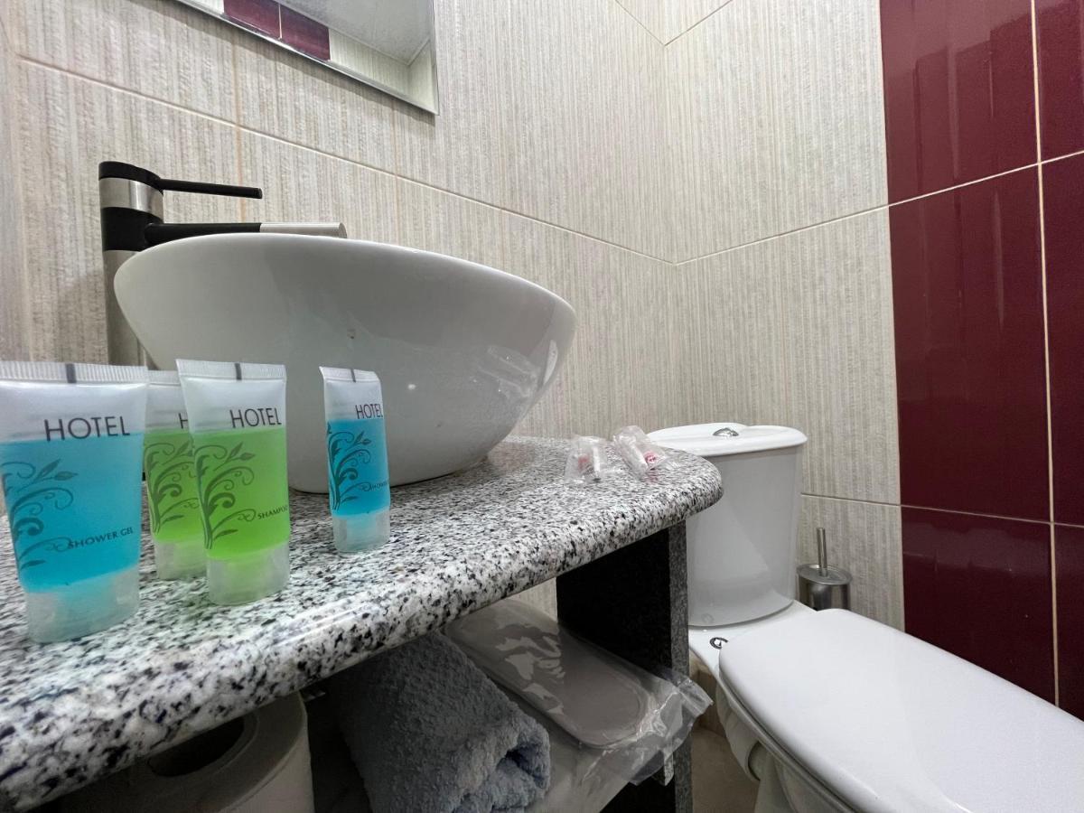 יירבאן Rp Hotel מראה חיצוני תמונה