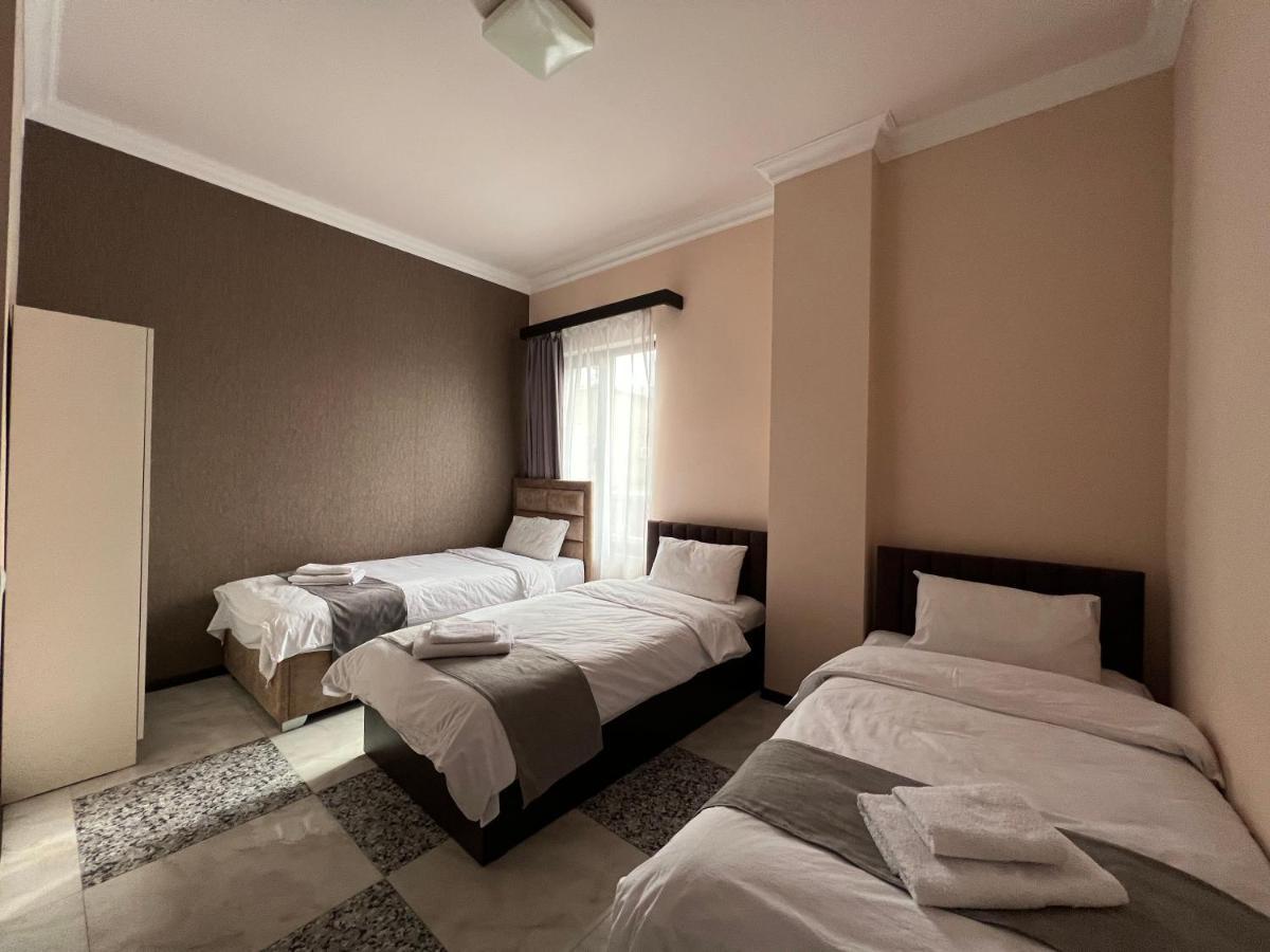 יירבאן Rp Hotel מראה חיצוני תמונה
