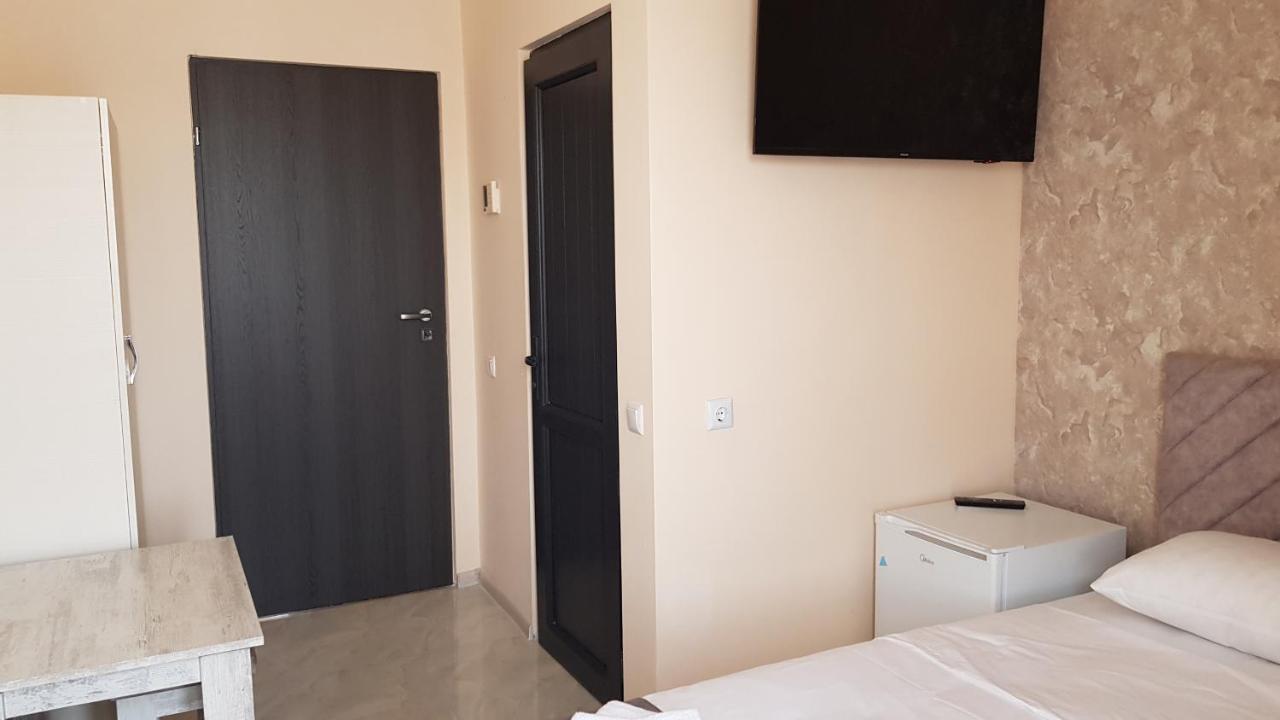 יירבאן Rp Hotel מראה חיצוני תמונה