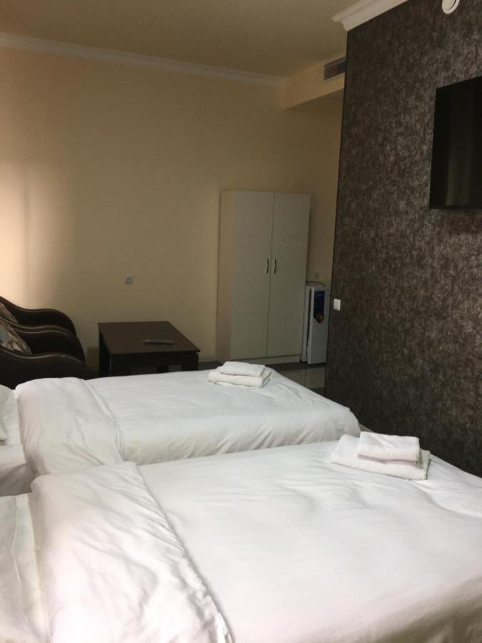 יירבאן Rp Hotel מראה חיצוני תמונה