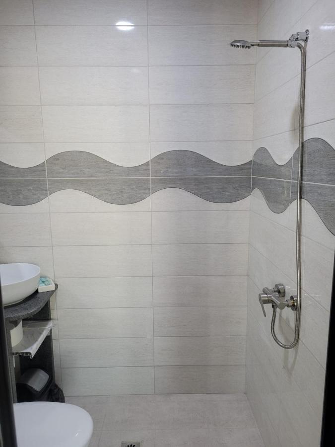 יירבאן Rp Hotel מראה חיצוני תמונה