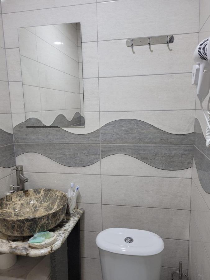יירבאן Rp Hotel מראה חיצוני תמונה